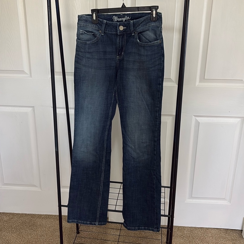 Ladies Wrangler bootcut jeans